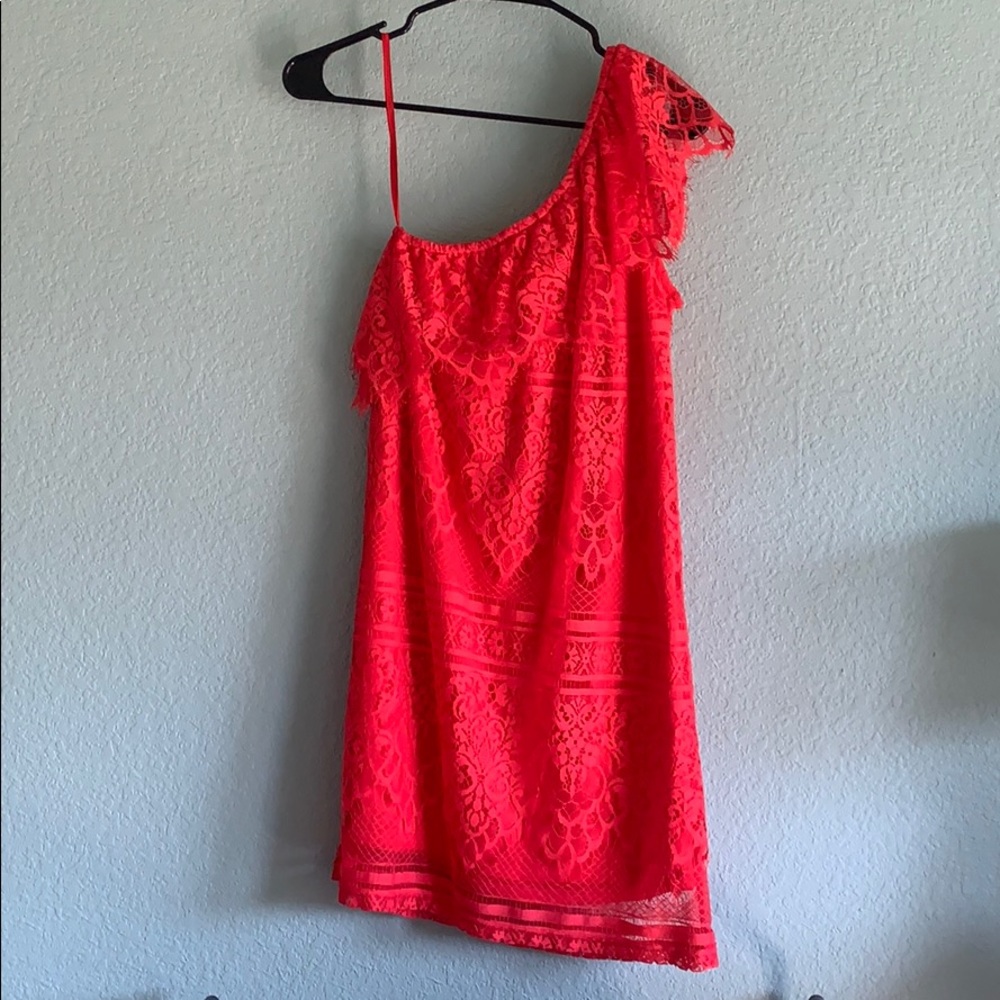 NWOT lace one shoulder dress